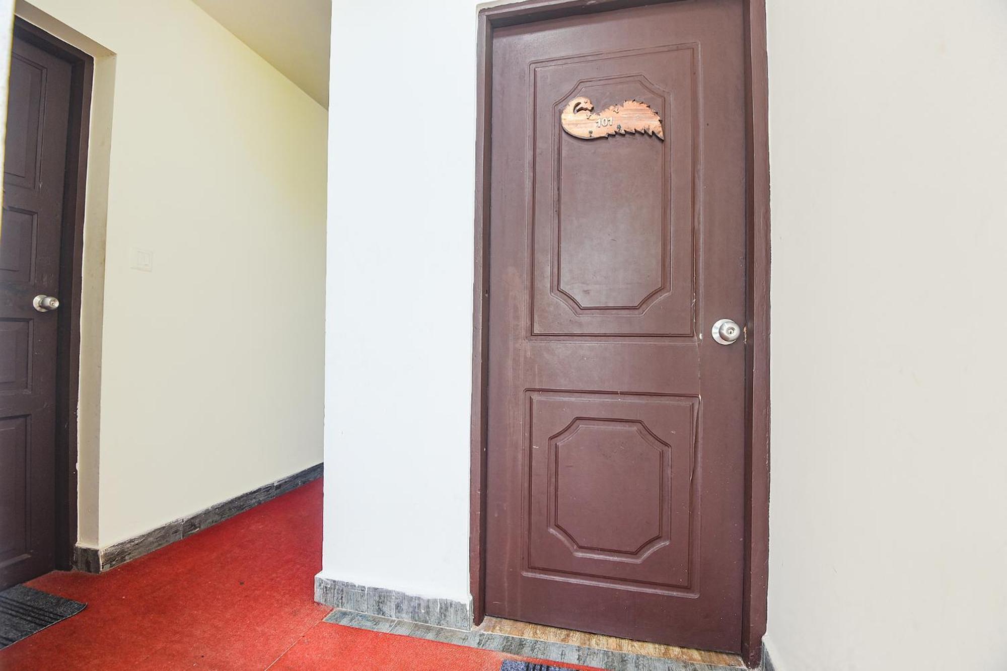 Fabhotel Rj 18 Beach Resort - Nr Baga Beach Экстерьер фото