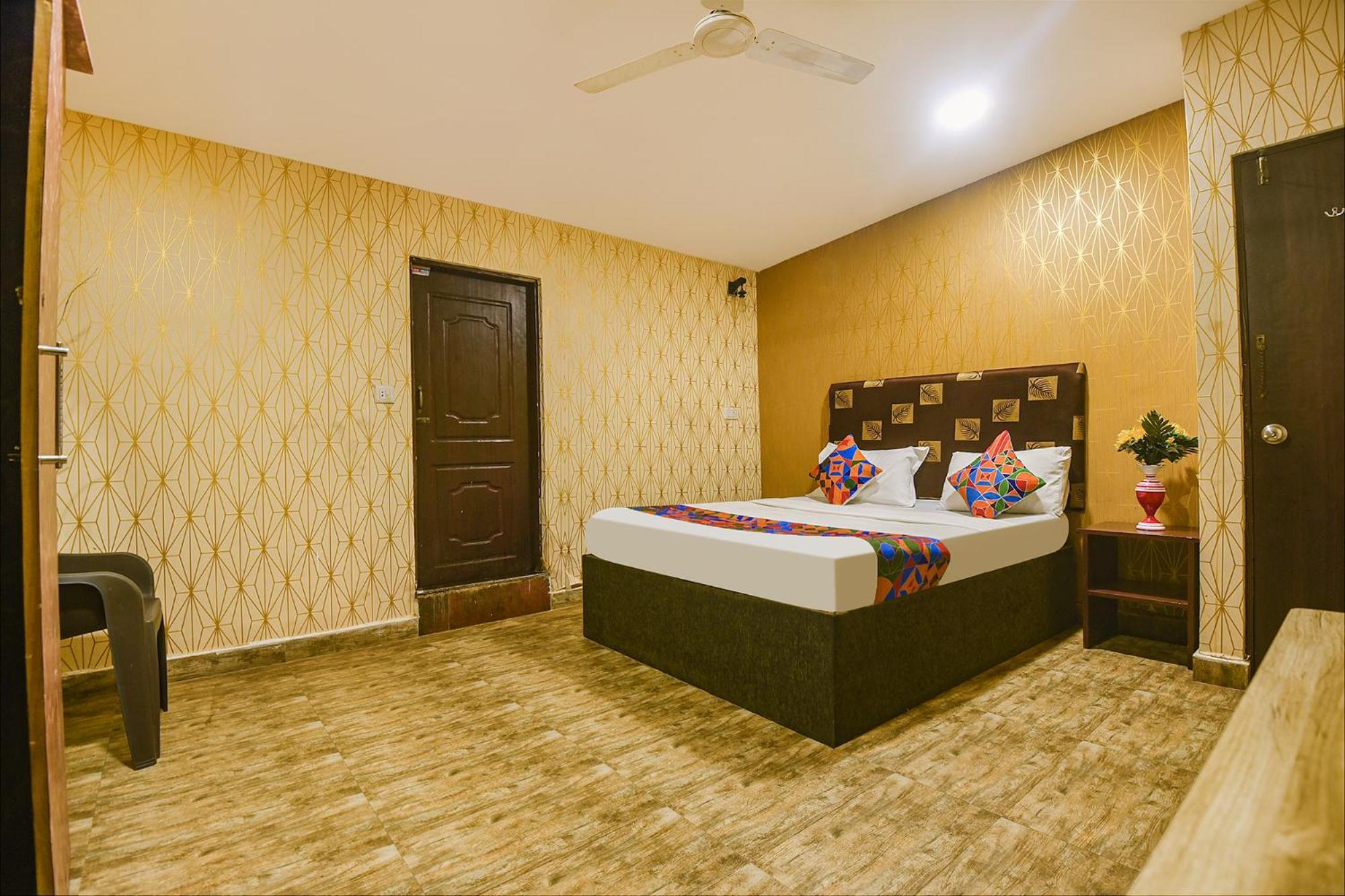 Fabhotel Rj 18 Beach Resort - Nr Baga Beach Экстерьер фото