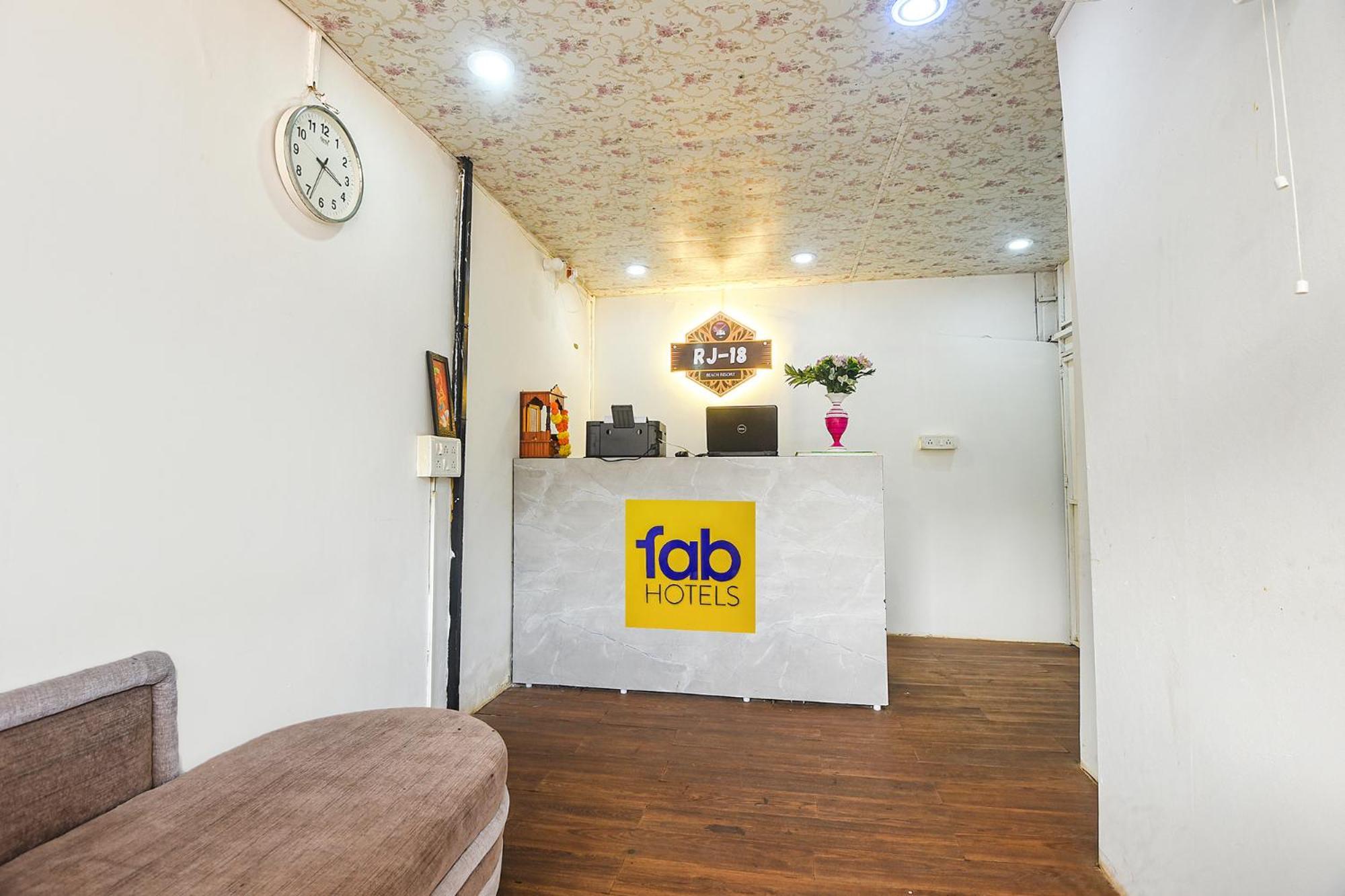 Fabhotel Rj 18 Beach Resort - Nr Baga Beach Экстерьер фото