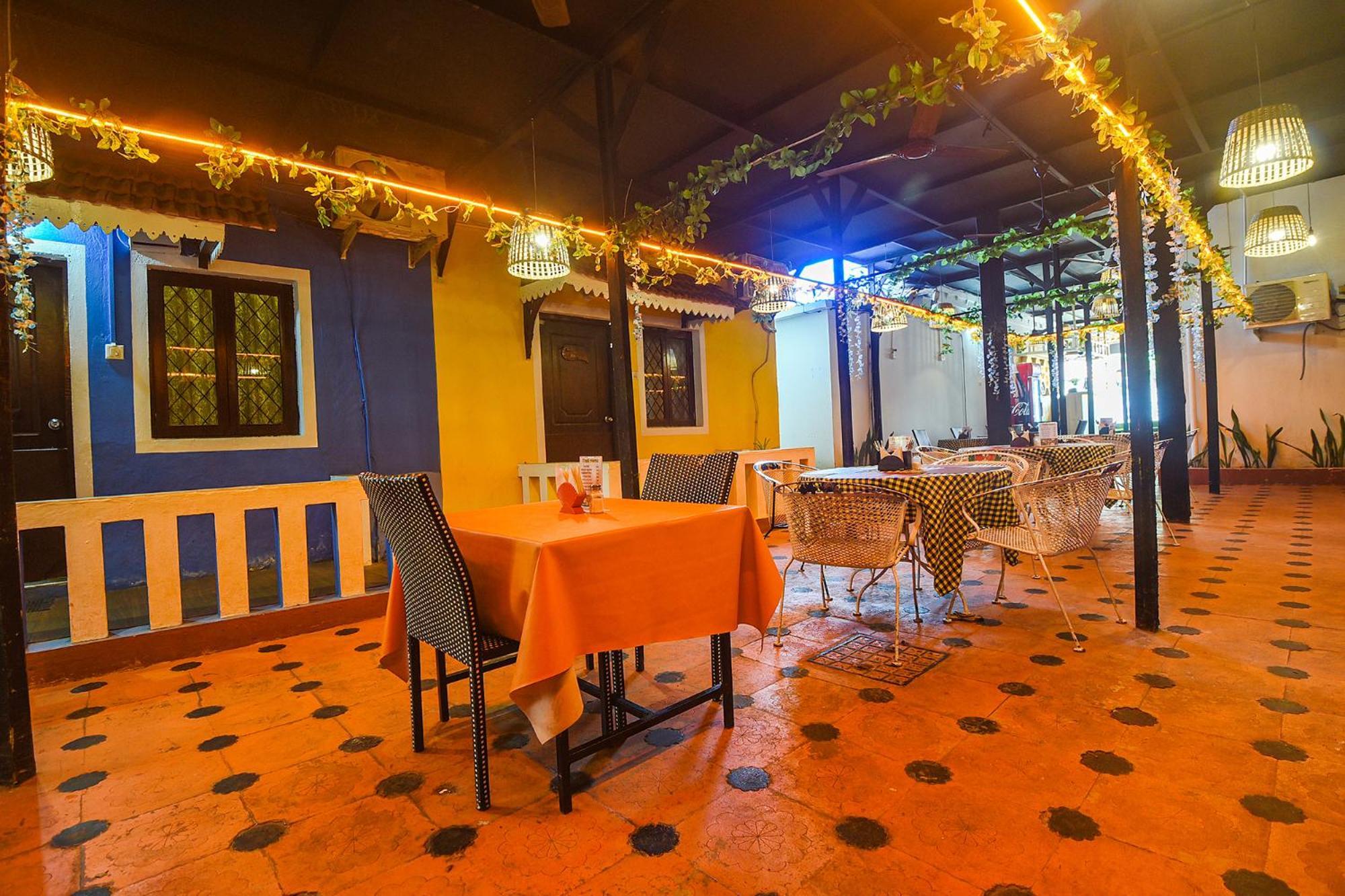 Fabhotel Rj 18 Beach Resort - Nr Baga Beach Экстерьер фото